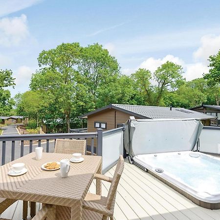 Woodside Bay Lodge Retreat Wootton Bridge  Εξωτερικό φωτογραφία